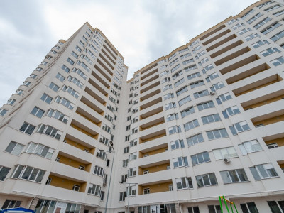 Apartament cu 2 camere, 79 mp, sect. Botanica, str. Băcioii Noi!