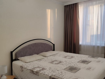 Spre închiriere apartament cu 1 cameră+living, Telecentru.