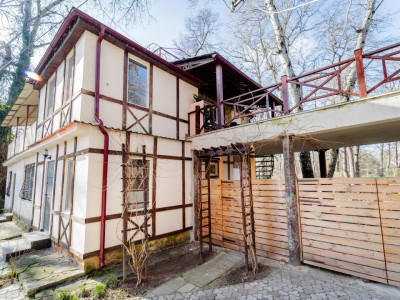 Townhouse în 2 nivele cu terasă, la 50 m de Nistru în Vadul lui Vodă!