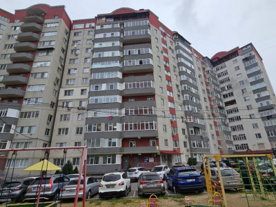 Apartament cu 2 camere, 76 mp, variantă albă, Ciocana, Chișinău.