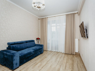 Квартира с 2 комнатами, 63 м², Телецентр, ул. Чокырлией, Кишинев.