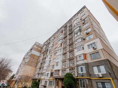 Vanzare apartament cu 2 camere, 54 mp, seria MS, Ialoveni.