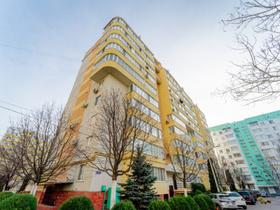 Apartament spre închiriere, 3 camere, bloc nou, Buiucani, Alba Iulia.