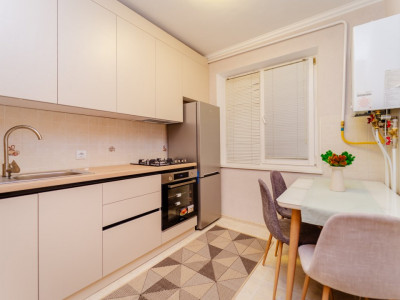 Apartament 2 Camere  Botanica, Str. Grenoble 50 MP | Încălzire Autonomă