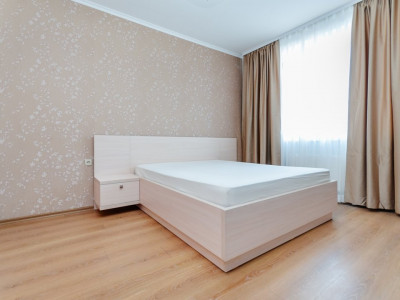 Apartament spațios spre chirie, Botanica!