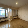 Apartament cu 2 camere de vânzare în blocul Romanița! thumb 2