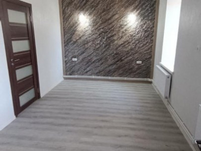 Apartament cu 2 camere,  Centru,  Ceadîr-Lunga,  Ciadîr-Lunga