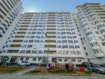 Apartament cu 3 camere, 83 mp, str. Băcioii Noi, Botanica, mun. Chișinău. 