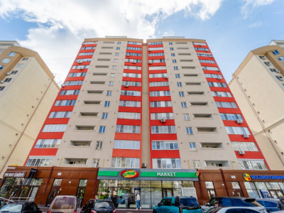 Двухкомнатная квартира с ремонтом в новом доме, Чеканы.