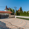 Casă spațioasă de vânzare în Dumbrava, 460 mp+8 ari. thumb 7