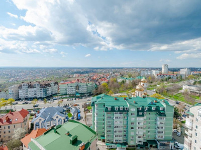Квартира на продажу с 2 комнатами, Телецентр, ул. М. Березовский.