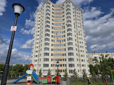 Vânzare apartament cu 4 camere în 2 nivele cu terasă-Ciocana, str. Ginta Latină