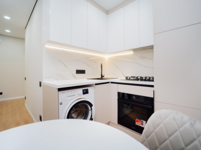 Vânzare apartament cu 1 cameră și living, Buiucani, lângă Valea Morilor.