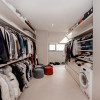 Exclusivitate în inima orașului – apartament de lux în două niveluri + garaj! thumb 18