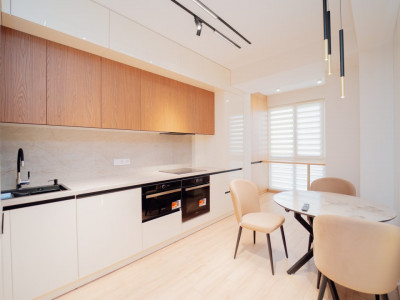Apartament modern cu vedere spre parc – pe str. Ion Nistor, Centru!