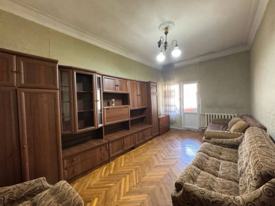 Apartament cu 2 camere în Durlești, str. Tudor Vladimirescu.