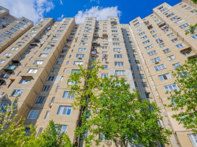 Буюканы, 1-комнатная квартира, жилое состояние!