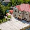 Casă de vânzare în Ialoveni, 2 nivele, cu reparație, teren 14 ari.  thumb 1