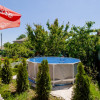 Casă de vânzare în Ialoveni, 2 nivele, cu reparație, teren 14 ari.  thumb 3