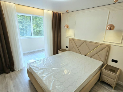 Apartament cu 3 camere de vanzare, Buiucani, Alba Iulia.