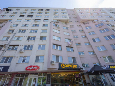 Apartament cu reparație 1 camera+living , Botanica 
