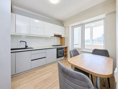 Apartament cu reparație în bloc nou, 1 cameră+living, Botanica, Sarmizegetusa. 