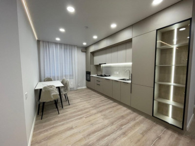 Apartament cu 2 camere de vanzare, Centru, Dumbrava, Chișinău.
