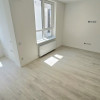 Vând apartament cu o cameră și living  thumb 2
