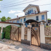 Apartament la sol cu 3 camere + living, Buiucani, stradela Hotinului. thumb 1