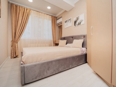 Chirie apartament cu 1 cameră + living, Telecentru, Sprâncenoaia. 