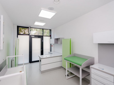 Inchiere cabinet în centru medical!!!