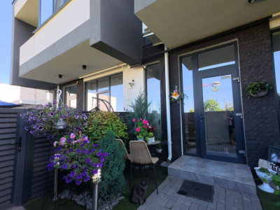 Se vinde townhouse cu reparație Str.Nicolae Dimo 