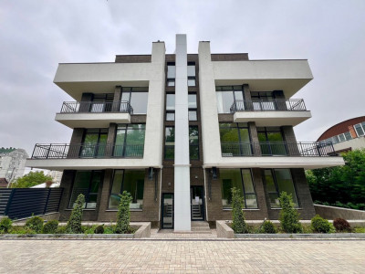 Apartament cu 3 camere,  Poșta Veche,  Club House!