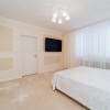 Vanzare apartament cu 2 camere și living , vizavi de parc ! thumb 3