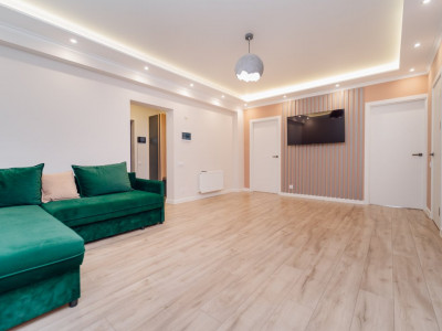 Ciocana, bd. Mircea cel Bătrân, 3 camere separate + zonă de living. 