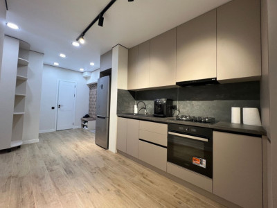 Vânzare apartament cu 2 camere+living, Râșcani, str. Braniștii. 