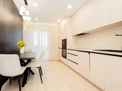 Spre vânzare apartament în complexul “Colina Verde “ 