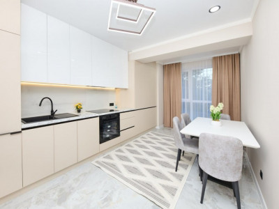 Apartament cu 2 camere + living – Botanica, str. Ghica Vodă 5.