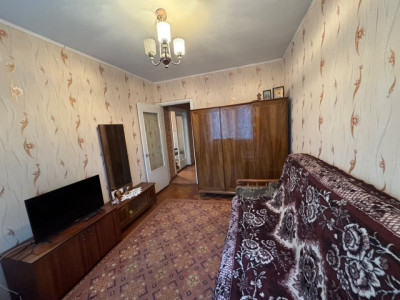 Apartament cu 2 dormitoare separate, Botanica, bd. Dacia, Seria 143.