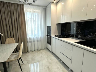 Apartament de vanzare cu 2 camere, seria 143, Ciocana, bd. Mircea cel Bătrân!