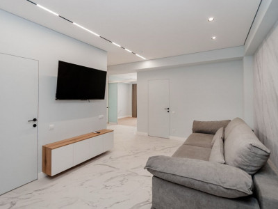 Apartament cu 2 camere, str. Ialoveni, Chișinău mun.
