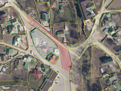 Teren pentru construcție în centrul satului Sireți, str. Alexandru cel Bun.