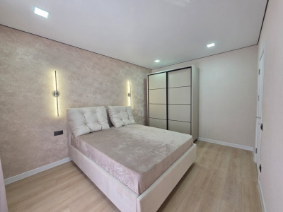 Vanzare apartament cu 2 camere, Botanica, str. Cuza Vodă.