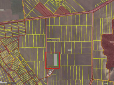 Teren pentru construcție – 3 hectare, zona Aeroport, lângă drum!