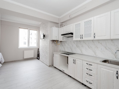 Vând apartament 2 camere în Complexul Dansicons, Malina Mica