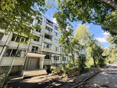 💰 79.900 € – Apartament spre vânzare, Botanica 📍 Str. Independenței 24/3 🏢 