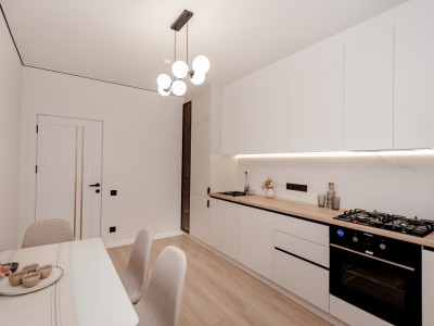 Vanzare apartament cu 2 camere, str. Durlești, Astercon Dumbrava. 