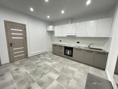 Apartament cu 2 camere de vanzare în Buiucani, reparație euro.