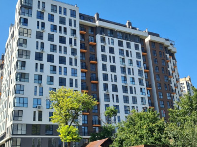Apartament cu 2 camere în bloc nou, Lagmar, Cornești în apropiere de Circ!