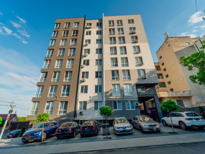 Vânzare apartament cu 2 camere+living, Buiucani, Vissarion Belinski.